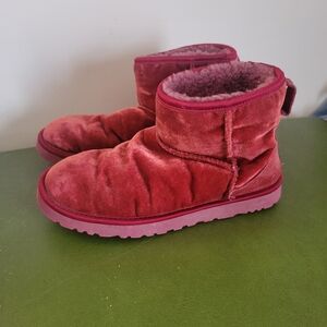 UGG Red Magneta Pink Velvet Mini Ankle Boots Sheepskin Interior 7